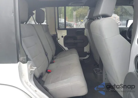 2007 Jeep Wrangler Unlimited Sahara from USA, damaged, VIN 1J4GA59187L182621